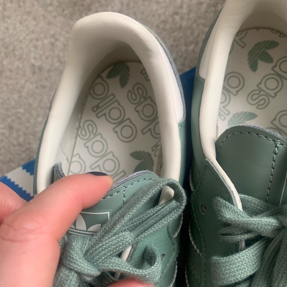 Adidas Samba OG Green Sneakers - Picture 5 of 6